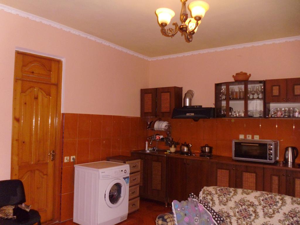 Private House In Batumi Hotel Room photo
