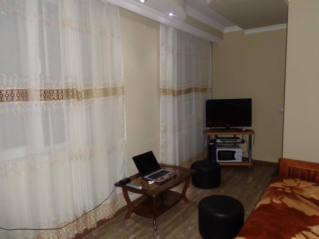 Private House In Batumi Hotel Room photo