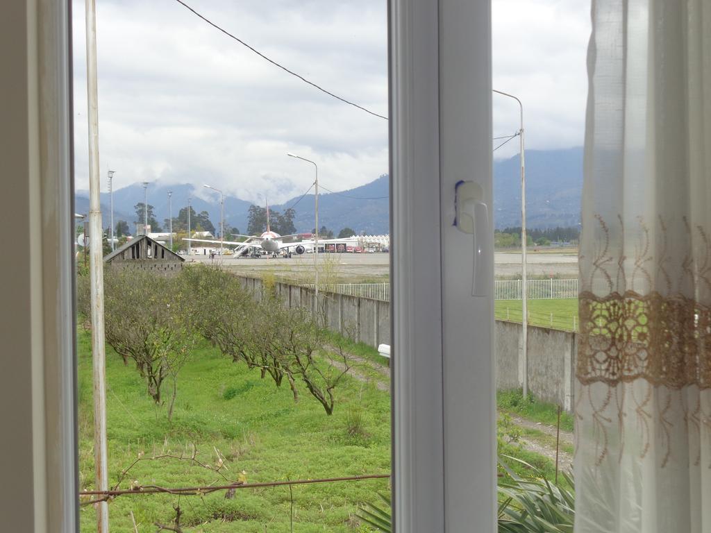 Private House In Batumi Hotel Room photo