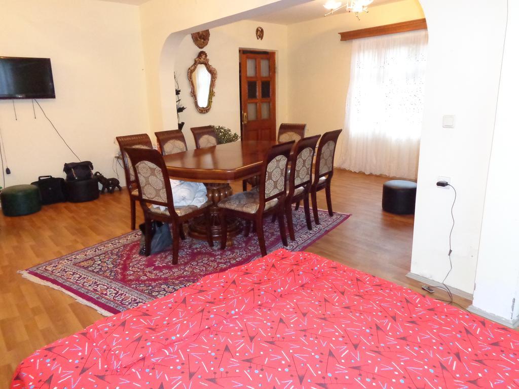 Private House In Batumi Hotel Room photo
