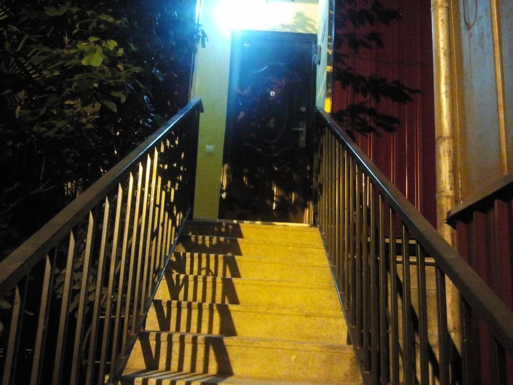 Private House In Batumi Hotel Exterior photo