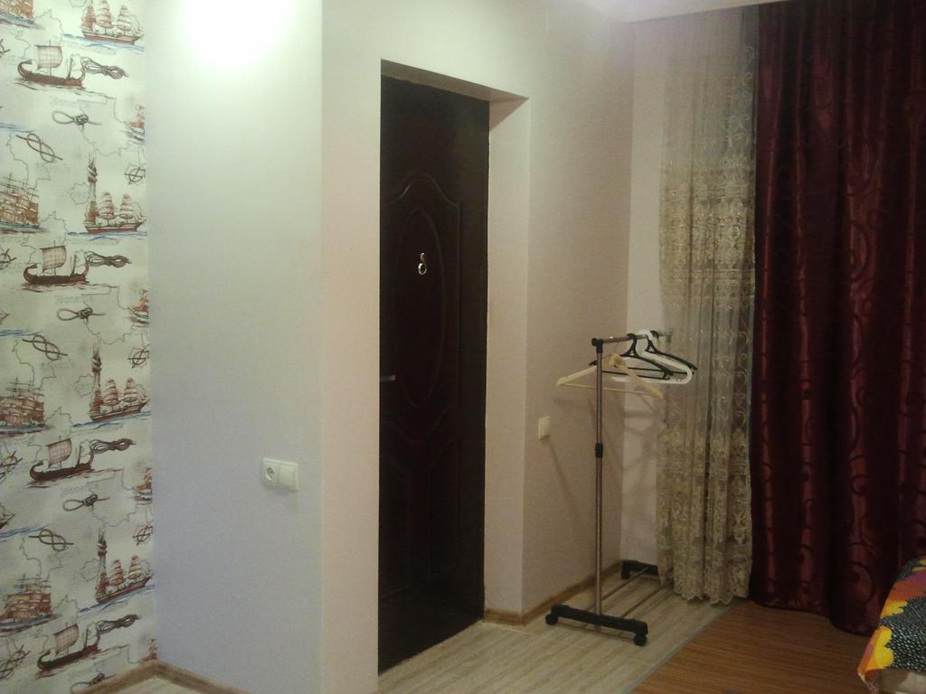 Private House In Batumi Hotel Exterior photo